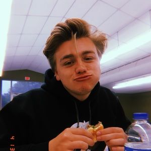 Meet your Posher, Patrick